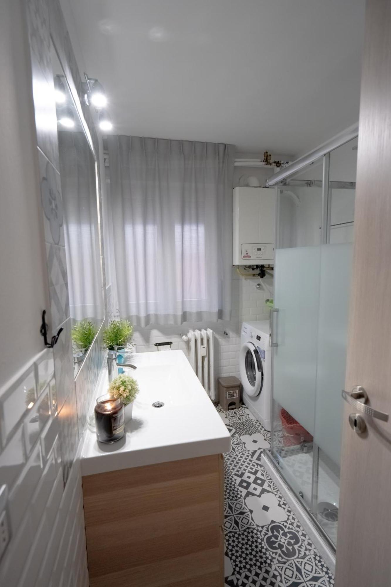 דירות ואסטו Cristian House מראה חיצוני תמונה